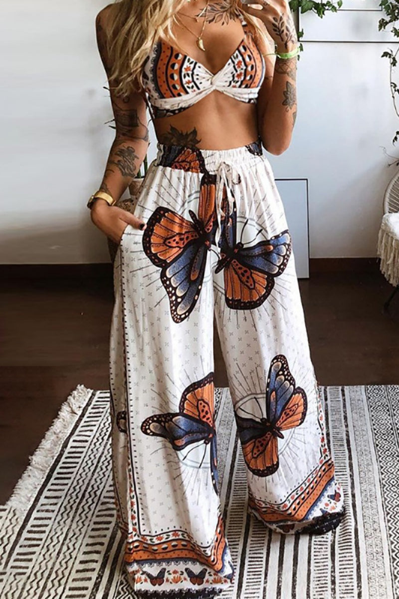 Well Tailored Garment with a Graceful Silhouette