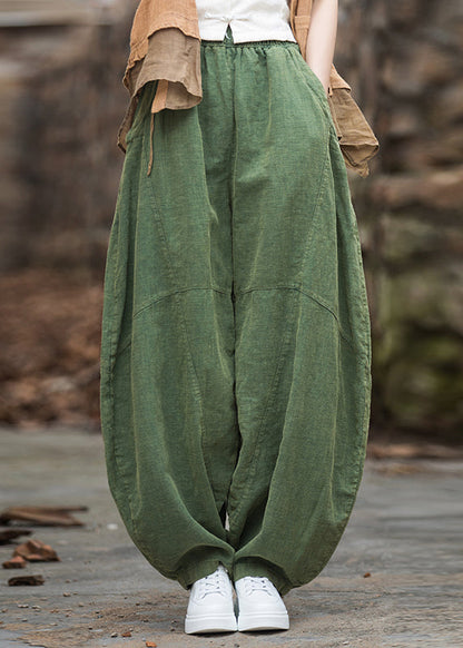 Classic Vintage Pants with a Flattering Fit