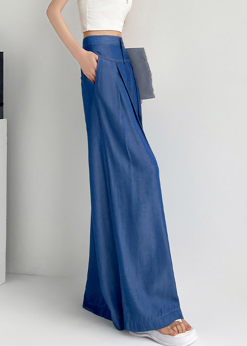 Beautifully Finished Pants in a Timeless Design