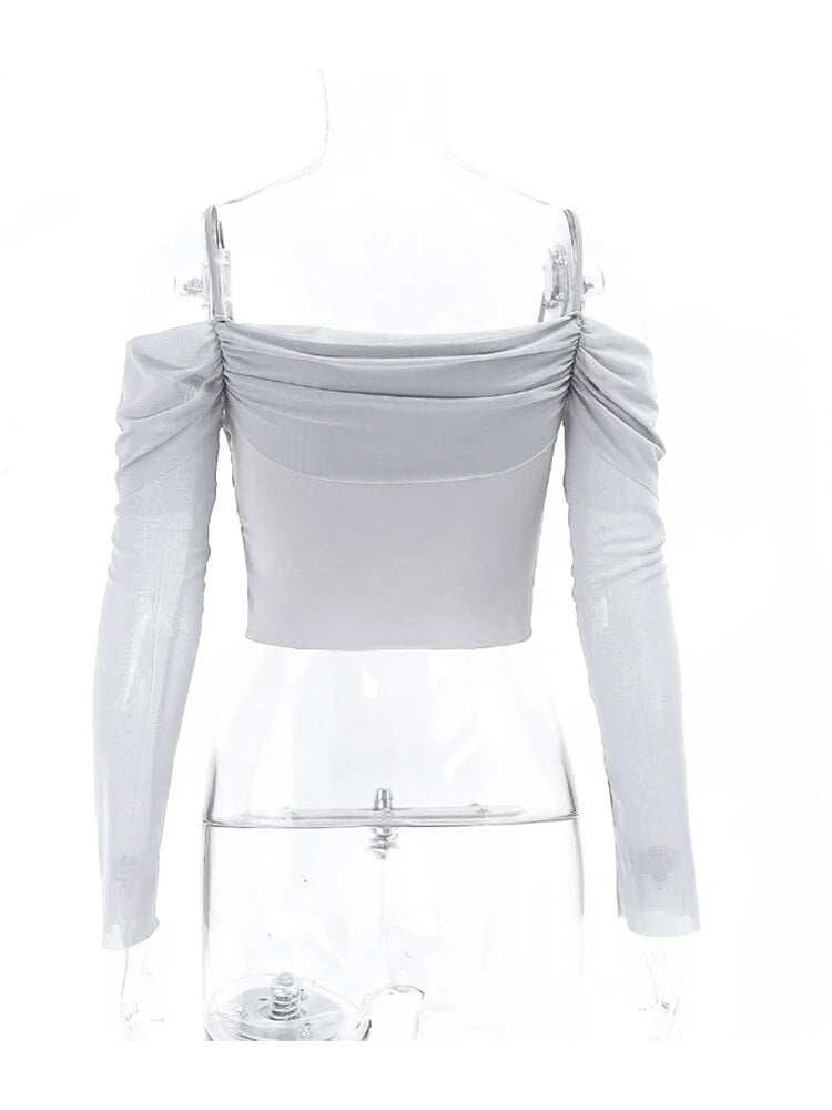 Effortlessly Elegant T-Shirt with a Timeless Design