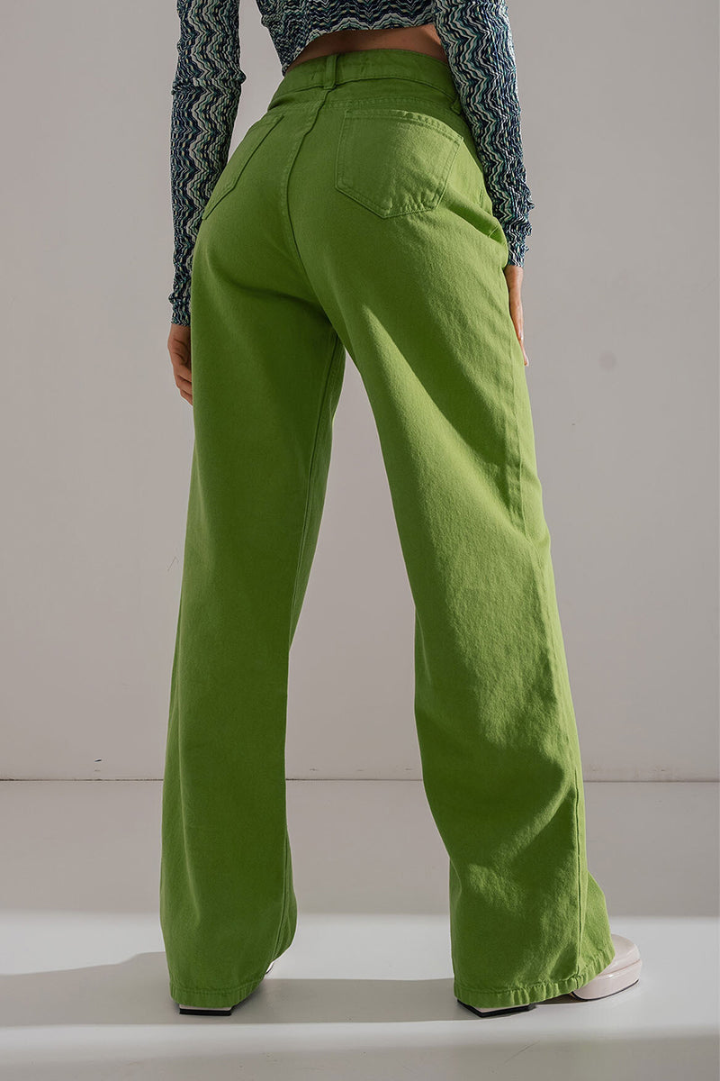 Beautifully Finished Garment in a Timeless Design