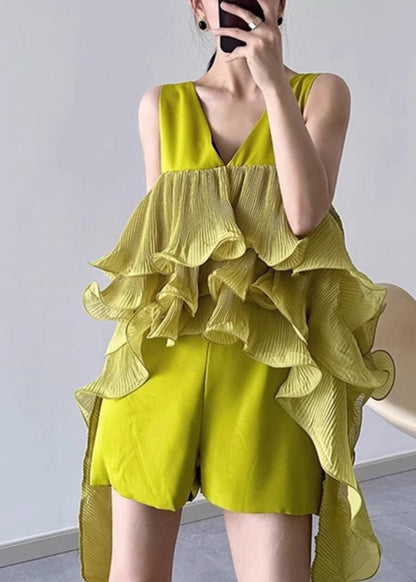 Gracefully Styled Garment for Any Occasion