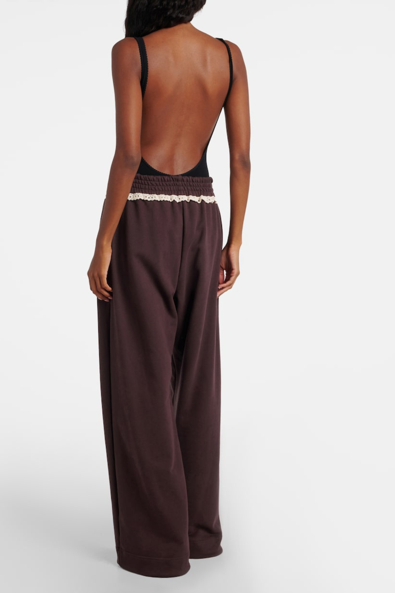Beautifully Finished Pants in a Timeless Design
