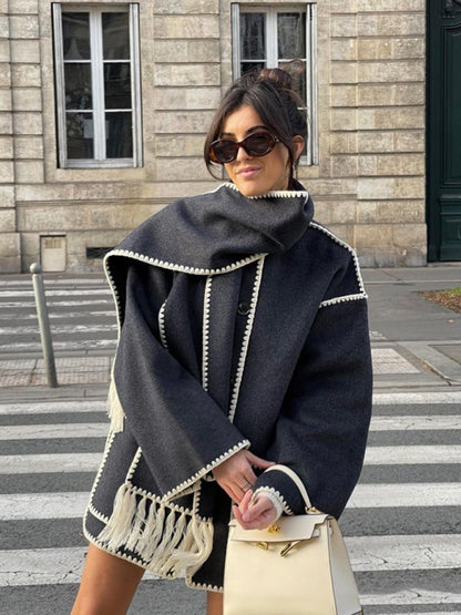 Effortlessly Elegant Coat with a Timeless Design