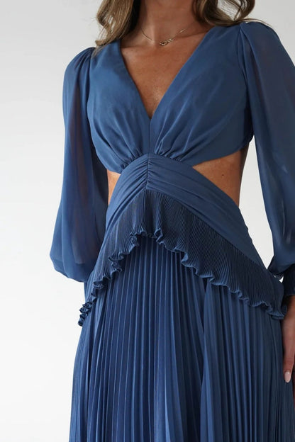 Classic Vintage & Enduringly Stylish Garment