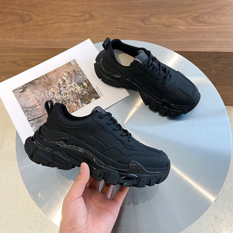Polished Sneakers with an Effortless Classic Look