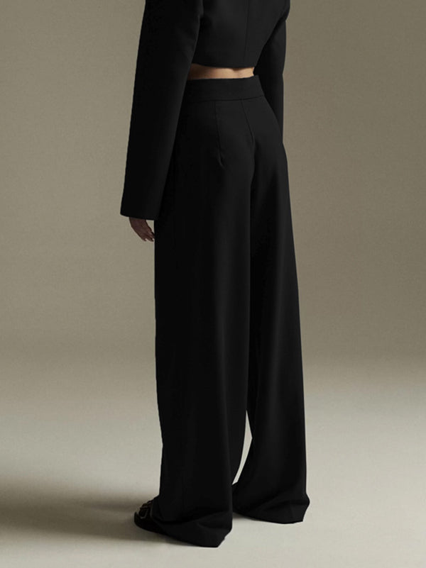 Gracefully Styled Pants for Any Occasion