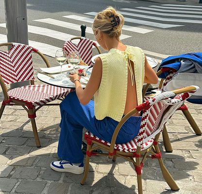 Beautifully Finished Top in a Timeless Design