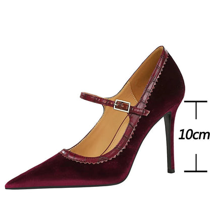 Classic Vintage & Enduringly Stylish Garment