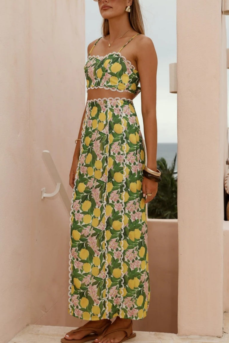 Beautifully Finished Garment in a Timeless Design