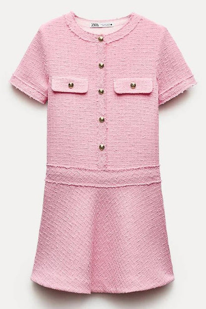 Polished Dress with an Effortless Classic Look