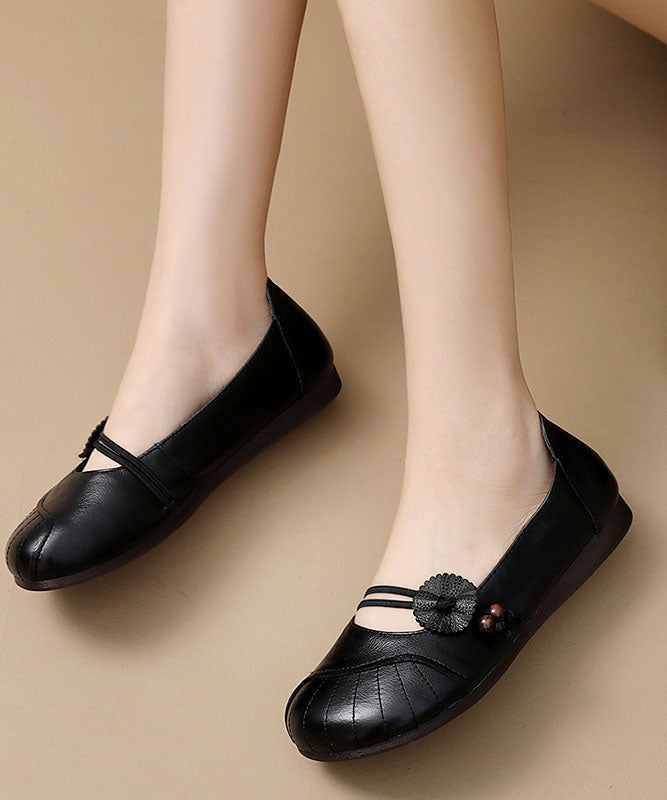 Polished Shoes with an Effortless Classic Look