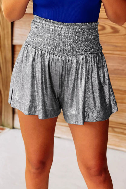 Sophisticated Garment with a Clean Classic Look