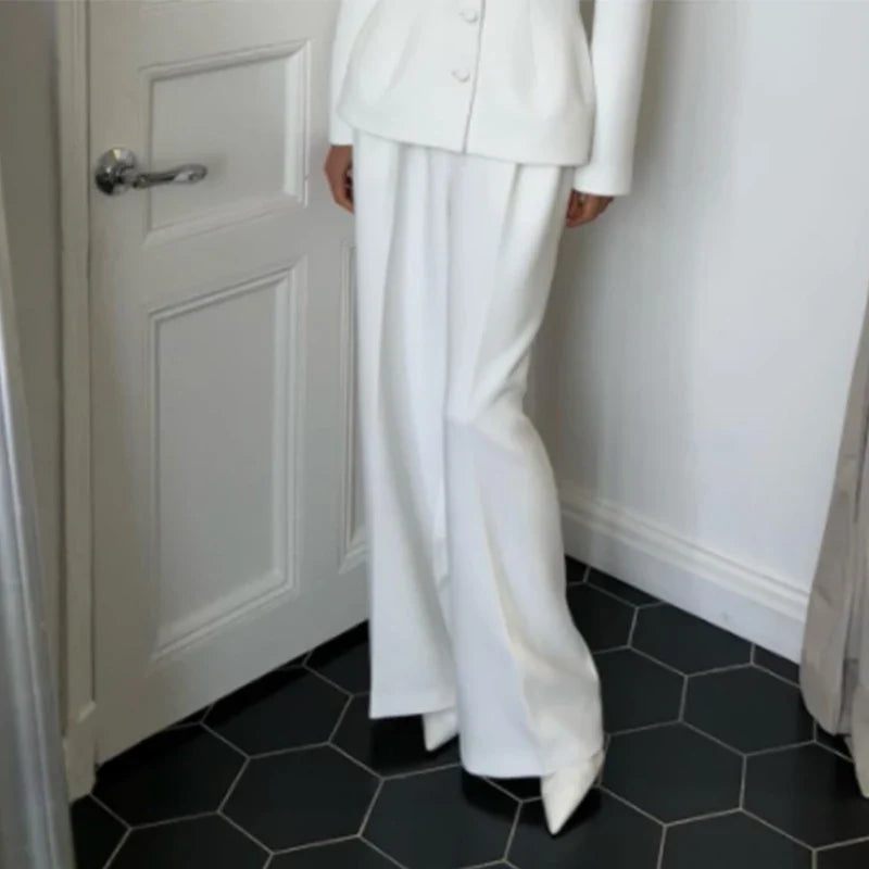 Beautifully Finished Garment in a Timeless Design