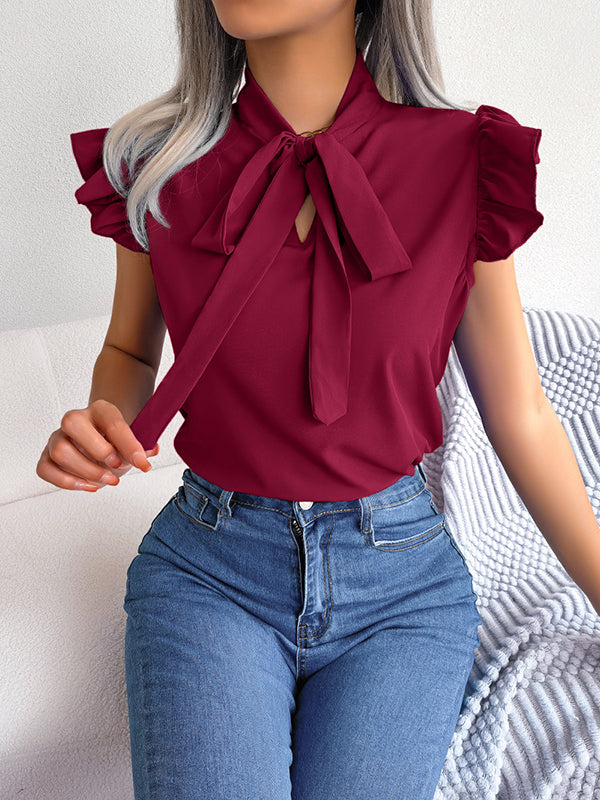 Beautifully Crafted Blouse in a Classic Style