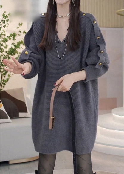 Beautifully Finished Sweater in a Timeless Design