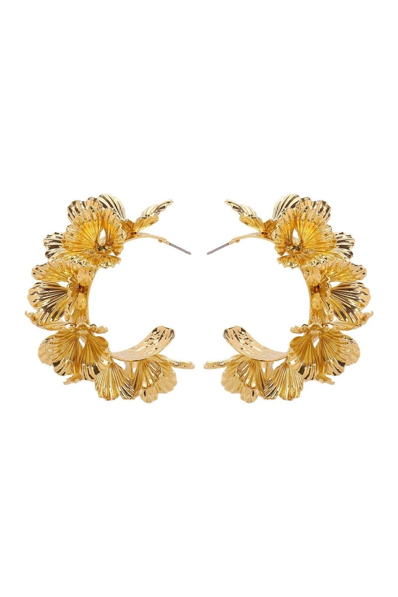 Gracefully Styled Garment for Any Occasion