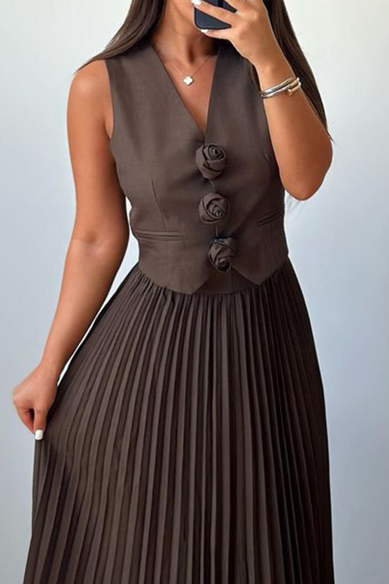 Beautifully Finished Garment in a Timeless Design