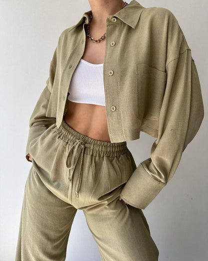 Polished Trousers with an Effortless Classic Look