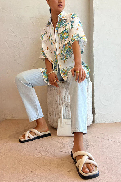 Well Tailored Blouse with a Graceful Silhouette