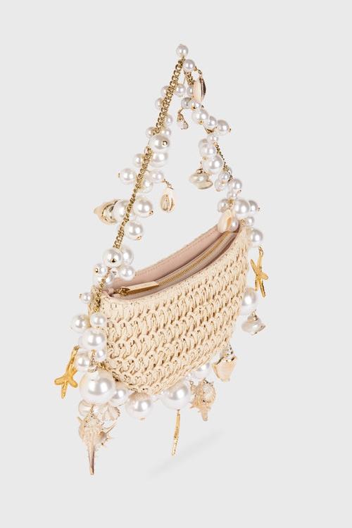Effortlessly Elegant Bag with a Timeless Design