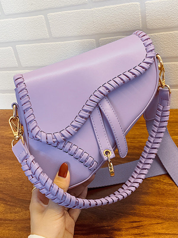 Well Tailored Bag with a Graceful Silhouette