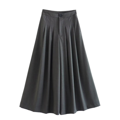 Beautifully Crafted Pants in a Classic Style