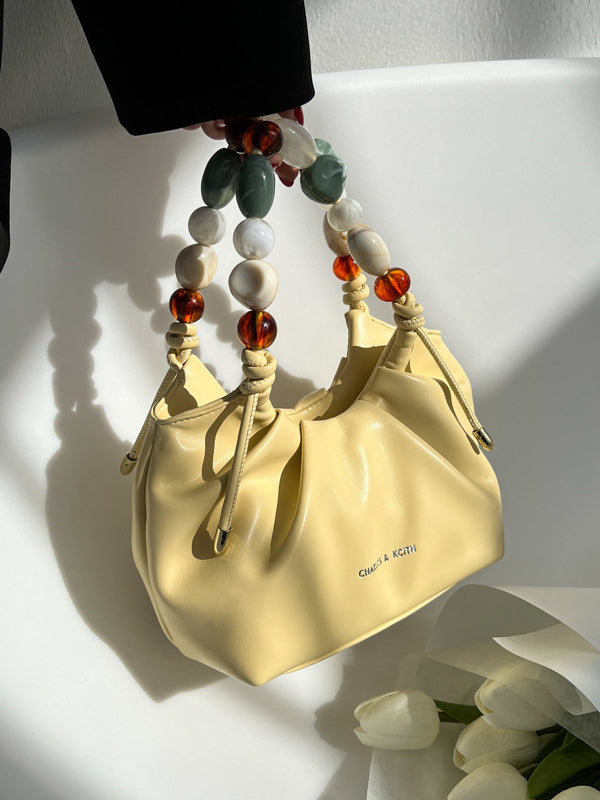 Gracefully Styled Bag for Any Occasion
