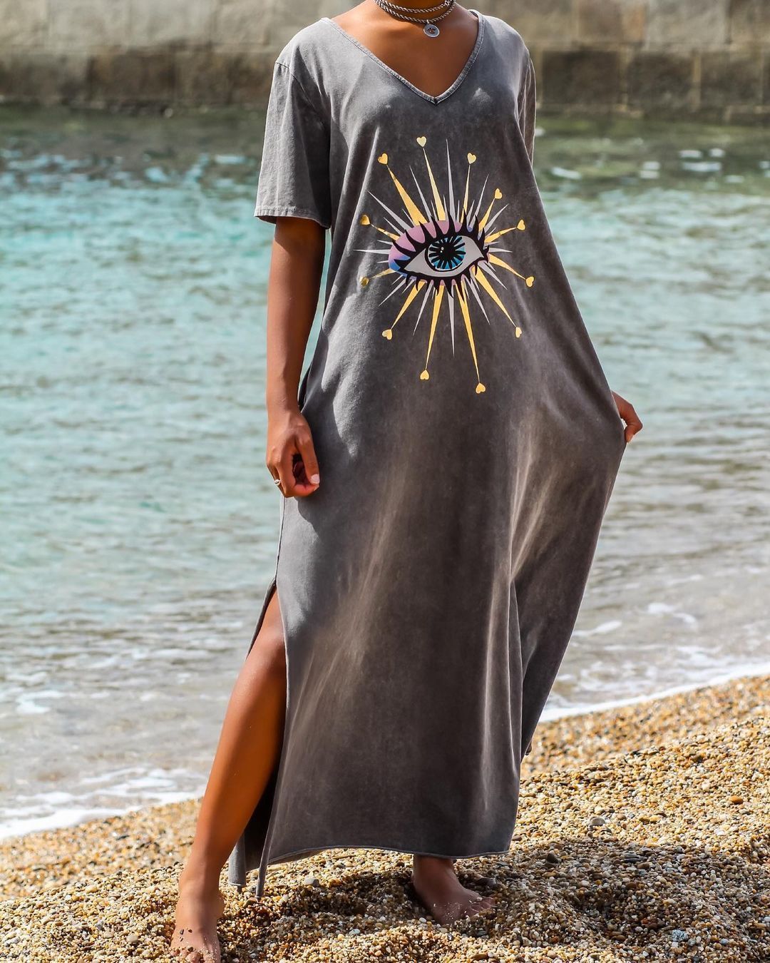 Gracefully Styled Dress for Any Occasion