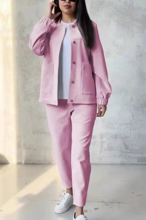 Polished Pants with an Effortless Classic Look