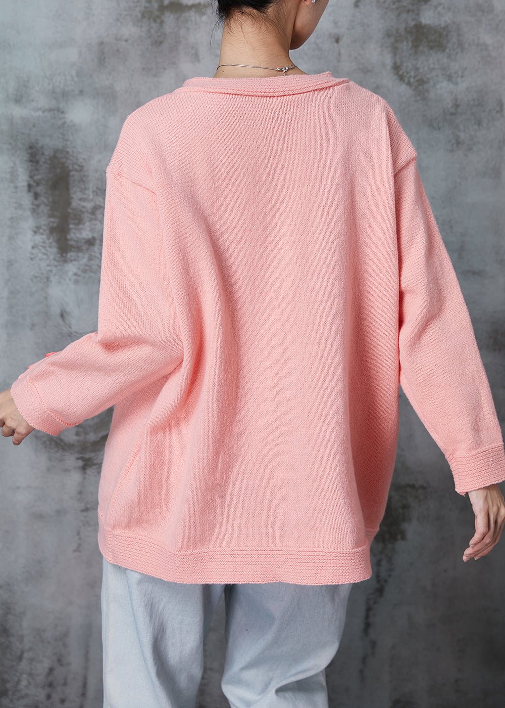 Gracefully Styled Cardigan for Any Occasion