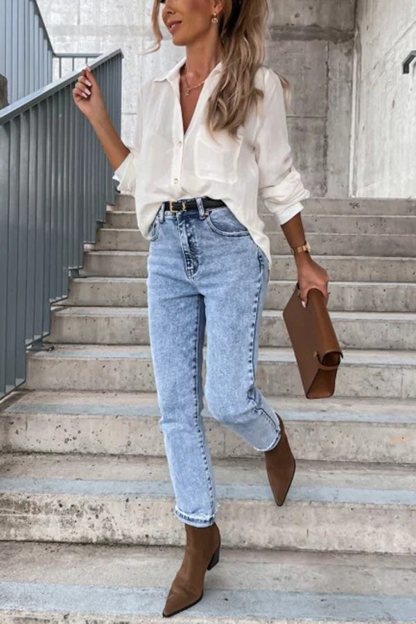 Effortlessly Elegant Blouse with a Timeless Design