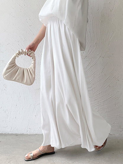 Well Tailored Pants with a Graceful Silhouette
