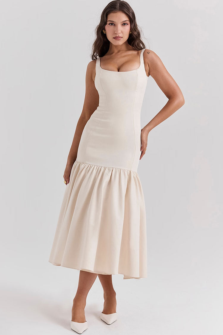 Effortlessly Elegant Dress with a Timeless Design