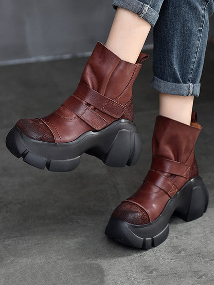 Elegantly Styled Boots for Everyday Wear