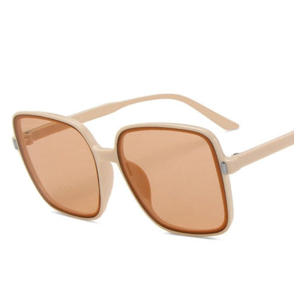 Sophisticated Garment with a Clean Classic Look