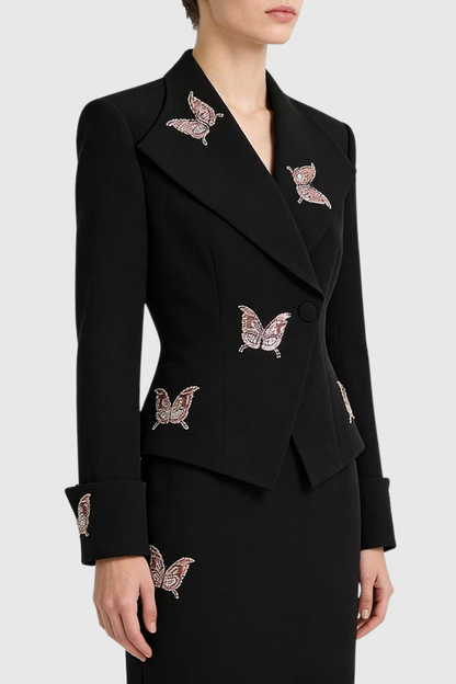 Gracefully Styled Garment for Any Occasion