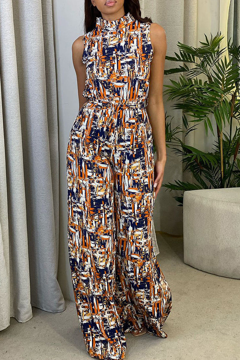 Sophisticated Garment with a Clean Classic Look