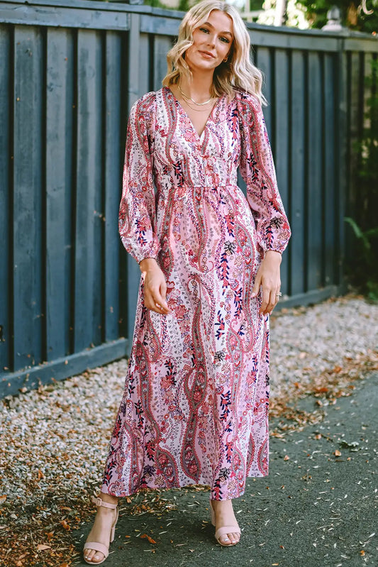 Classic Vintage & Enduringly Stylish Dress