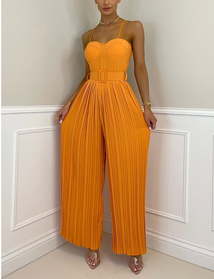 Gracefully Styled Garment for Any Occasion
