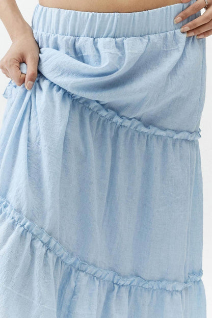 Gracefully Styled Garment for Any Occasion