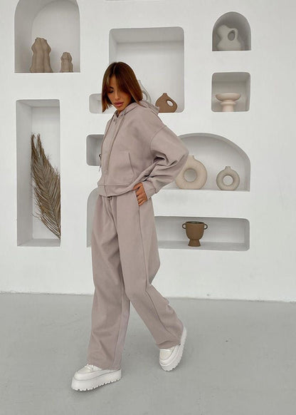 Polished Pants with an Effortless Classic Look