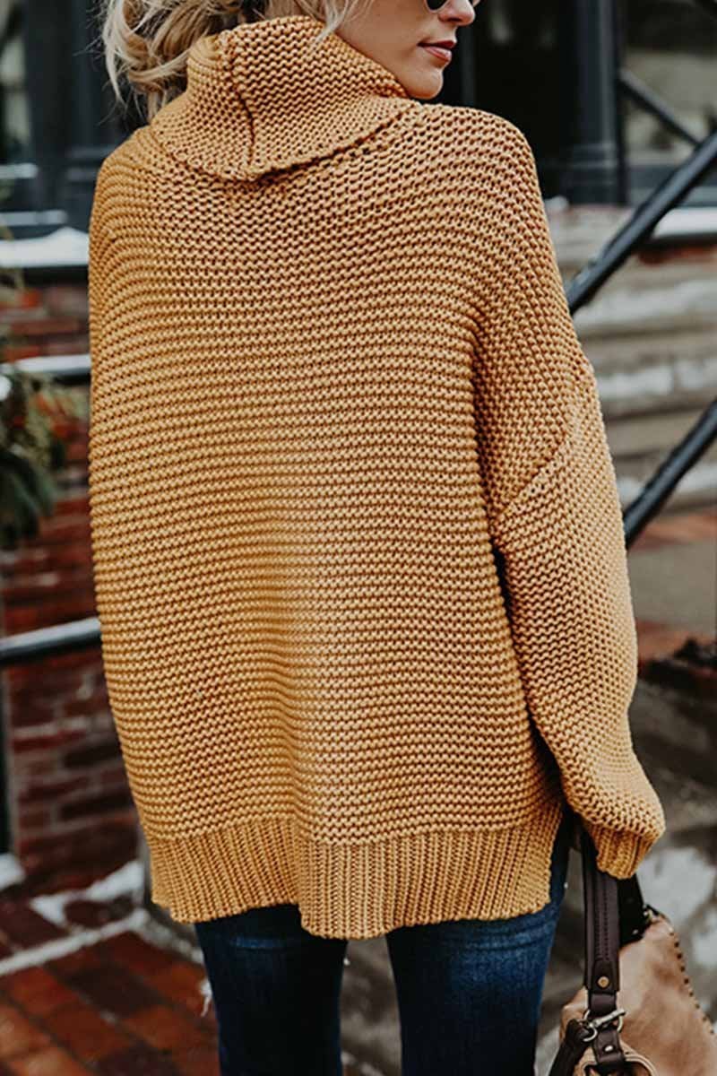 Effortlessly Elegant Sweater with a Timeless Design