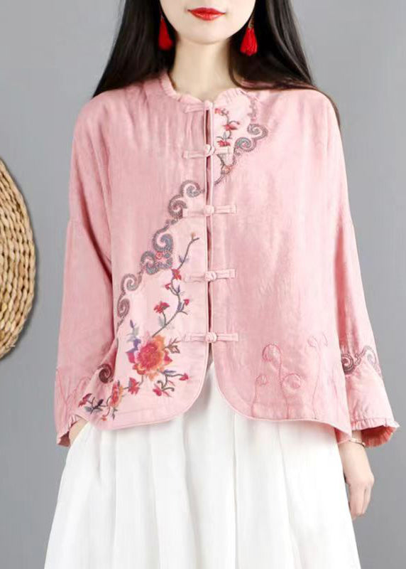 Beautifully Finished Coat in a Timeless Design