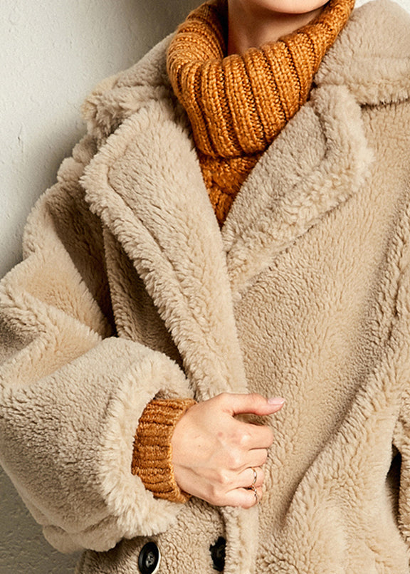 Beautifully Crafted Coat in a Classic Style