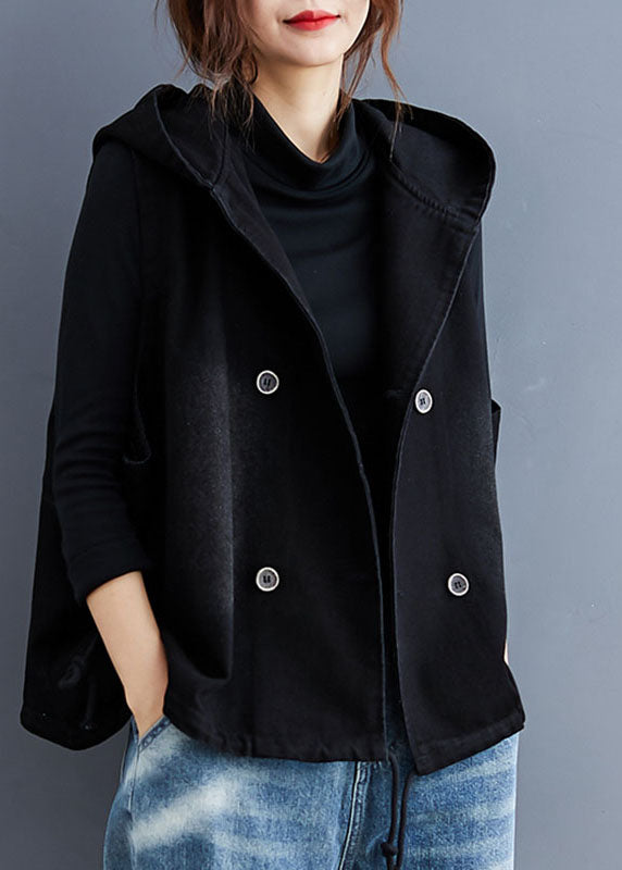 Effortlessly Elegant Garment with a Timeless Design