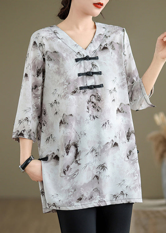 A Vintage Style Top with Delicate Timeless Details