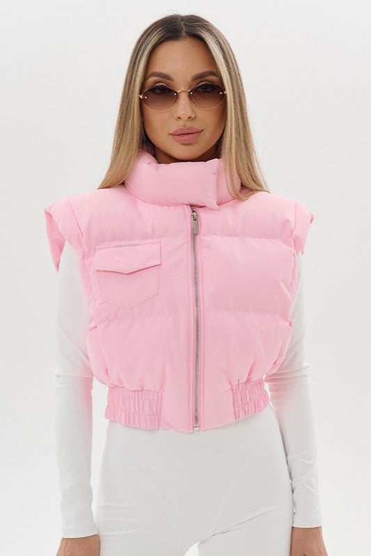 Effortlessly Elegant Garment with a Timeless Design