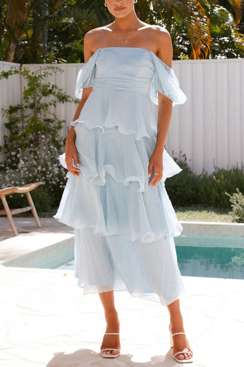 Beautifully Finished Dress in a Timeless Design