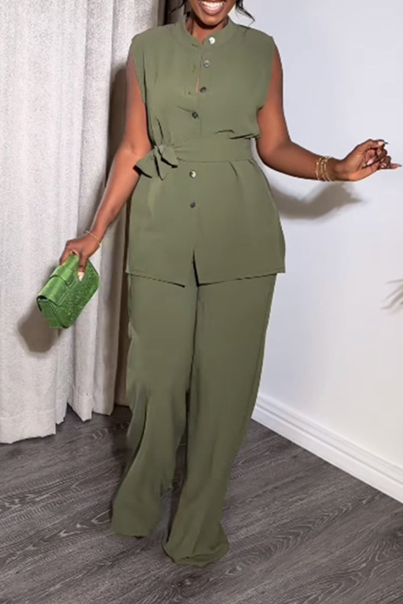 Sophisticated Garment with a Clean Classic Look